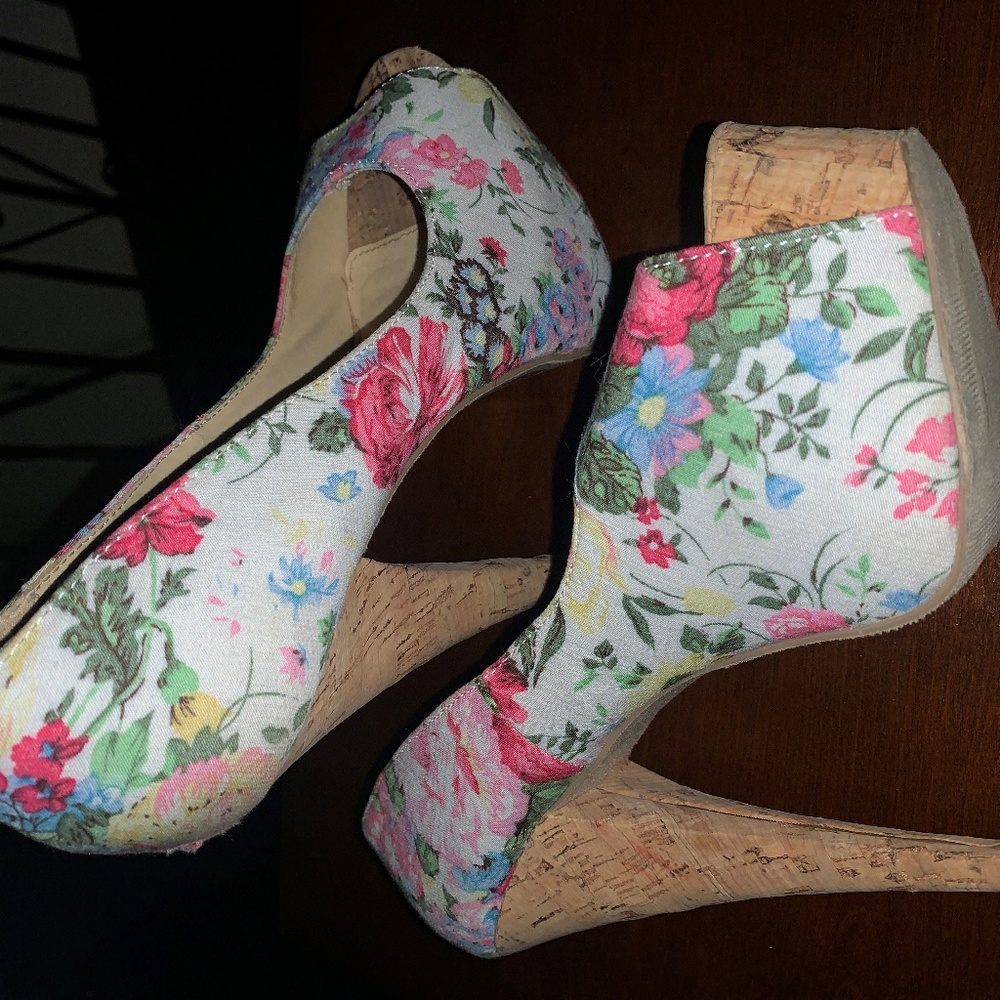 Floral Peep Toe Cork Heel
